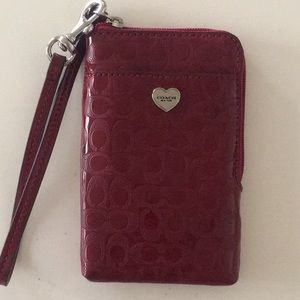 BNWT Coach leather monogram wristlet